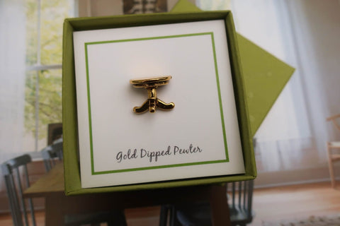 Table Gold Lapel Pin