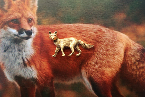 Fox Gold Lapel Pin