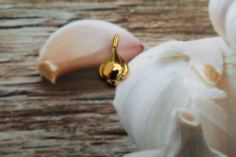 Garlic Gold Lapel Pin