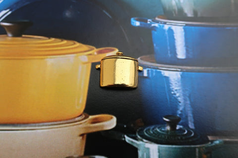 Stew Pot Gold Lapel Pin