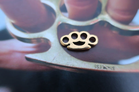 Brass Knuckles Gold Lapel Pin