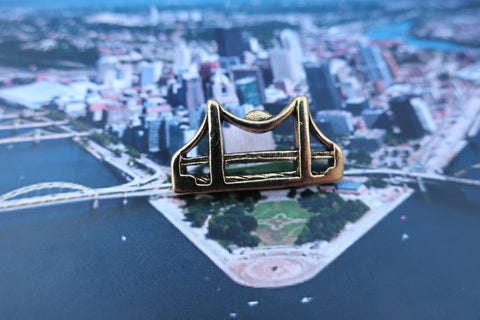 Bridge Gold Lapel Pin