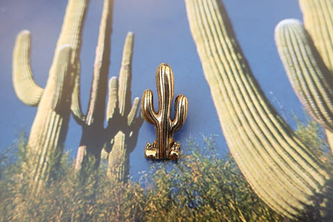 Cactus Gold Lapel Pin