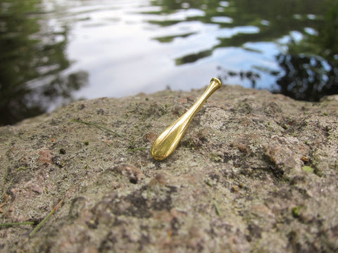 Canoe Paddle Gold Lapel Pin