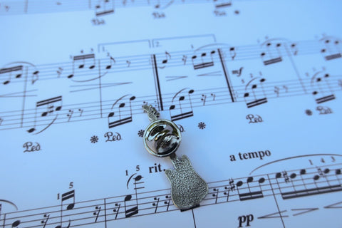 Electric Guitar Lapel Pin