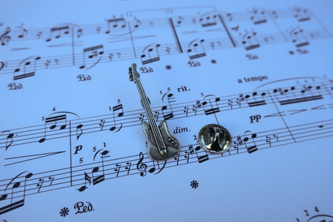 Electric Guitar Lapel Pin