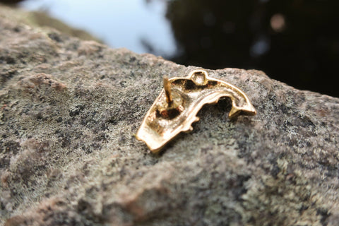 Bass Gold Lapel Pin