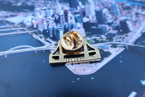 Bridge Gold Lapel Pin