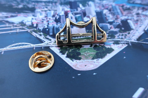 Bridge Gold Lapel Pin