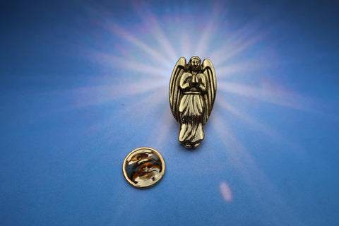 Classic Angel Gold Lapel Pin