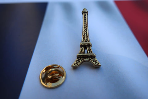 Eiffel Tower Gold Lapel Pin