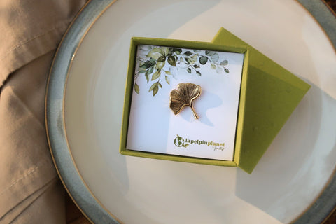 Ginkgo Leaf Gold Lapel Pin