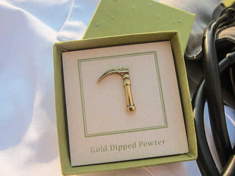 Laryngoscope Gold Lapel Pin