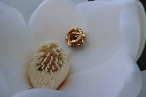 Magnolia Gold Lapel Pin