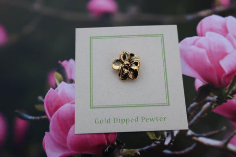 Magnolia Gold Lapel Pin
