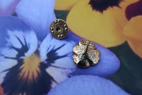 Pansy Gold Lapel Pin
