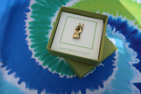 Peace Hand Sign Gold Lapel Pin
