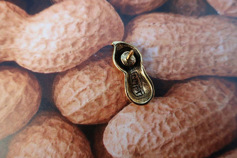 Peanut Gold Lapel Pin