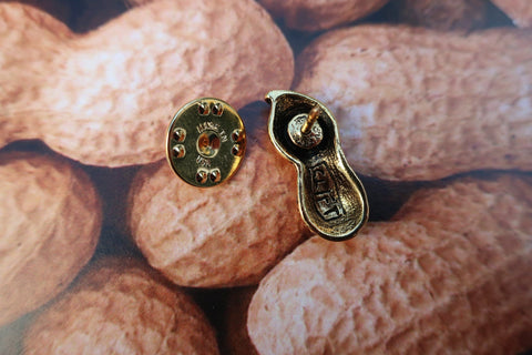 Peanut Gold Lapel Pin