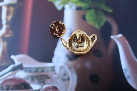 Teapot Gold Lapel Pin