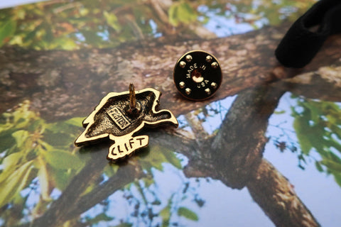 Vulture Gold Lapel Pin