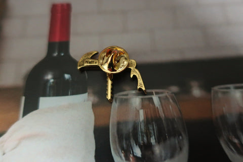 Waiter's Corkscrew Gold Lapel Pin