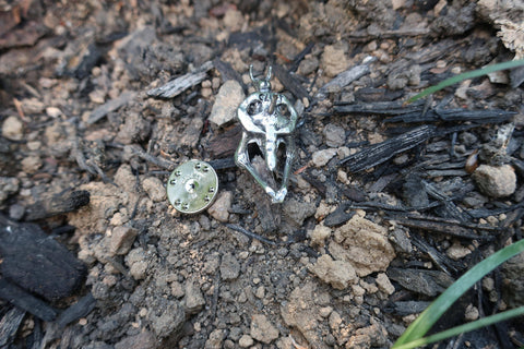 Grasshopper Lapel Pin