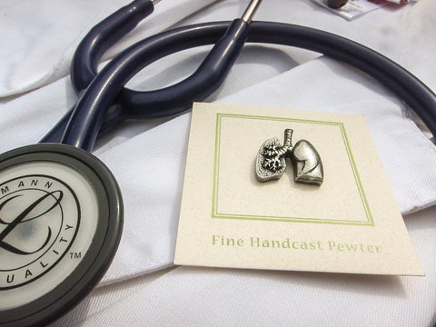 Lungs Lapel Pin