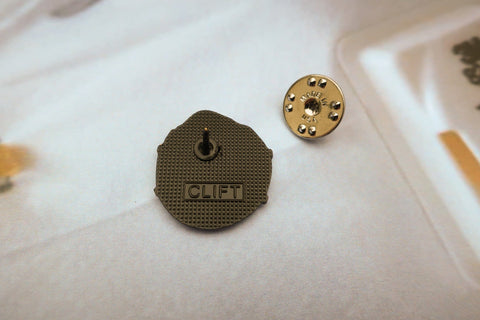 N95 Mask Enamel Pin