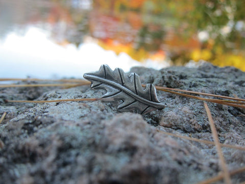 Oak Leaf Lapel Pin