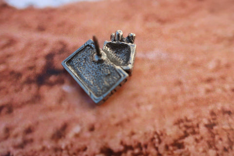 Peanuts & Cracker Jack Lapel Pin
