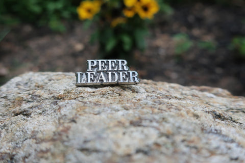 Peer Leader Lapel Pin