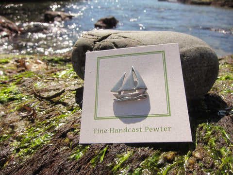 Sailboat 2 Lapel Pin