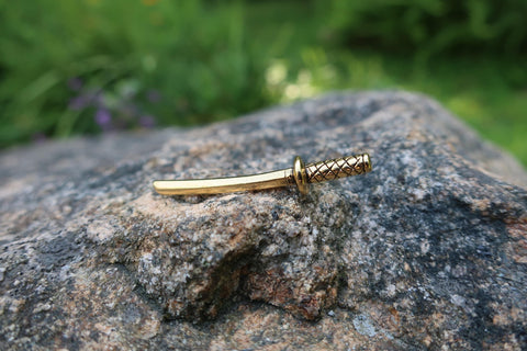 Samurai Sword Gold Lapel Pin