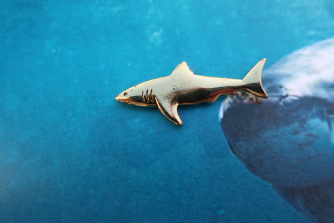 Shark Gold Lapel Pin