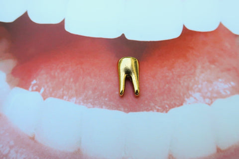 Tooth Gold Lapel Pin