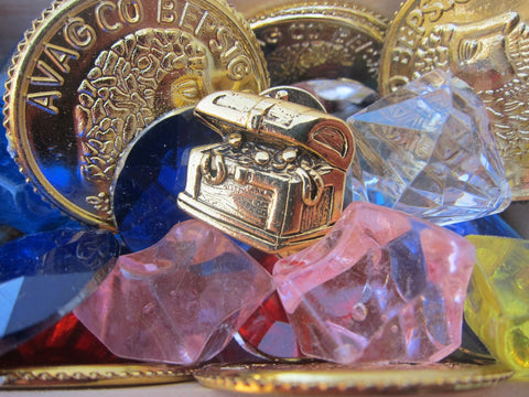 Treasure Chest Gold Lapel Pin