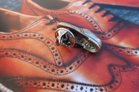 Wingtips Lapel Pin